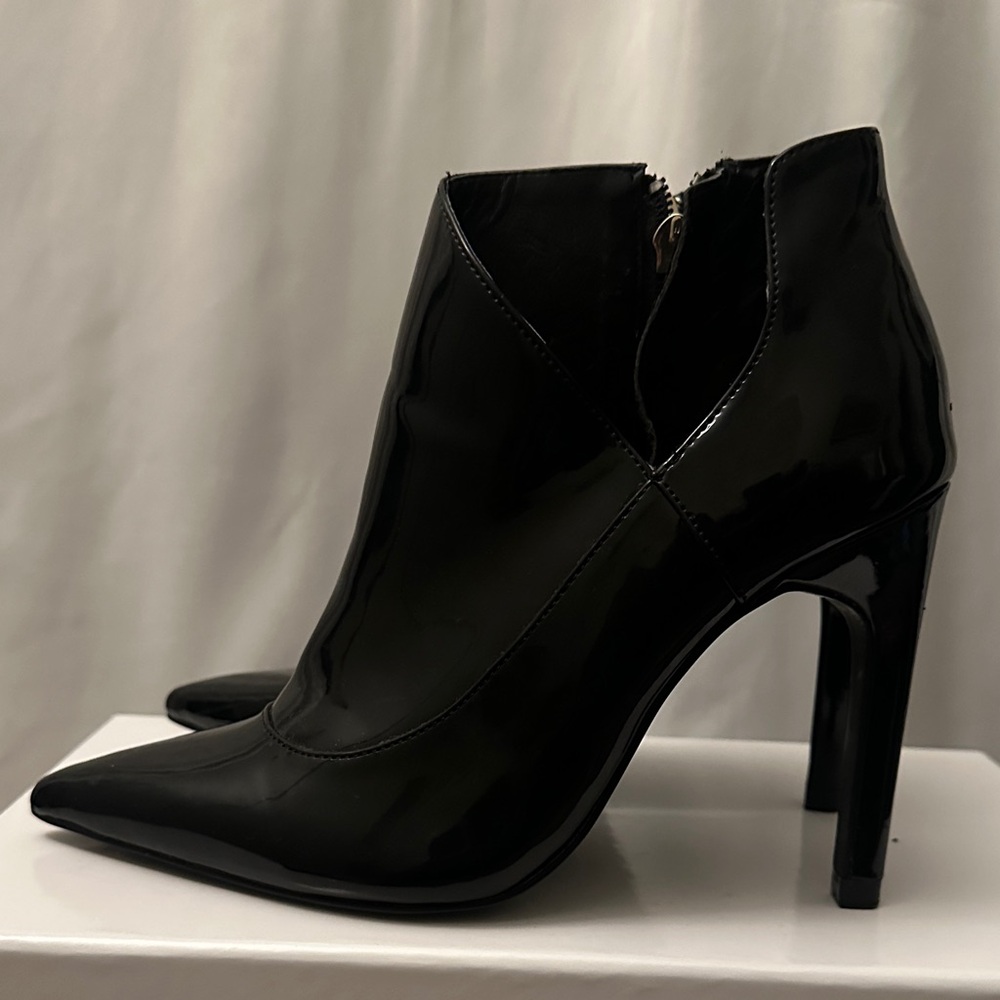 Zara Glossy Black Heeled Boots